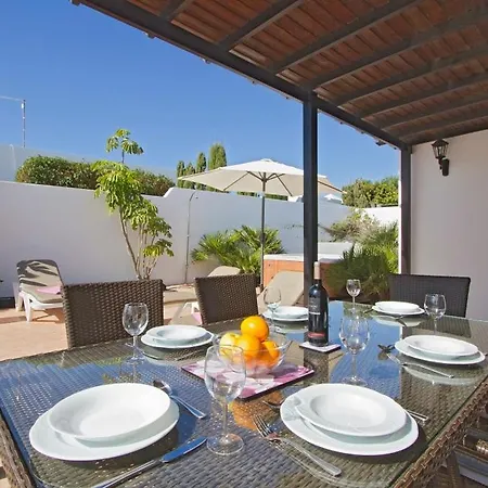 Puerto Del Carmen Sleeps 7 With Pool&wifi